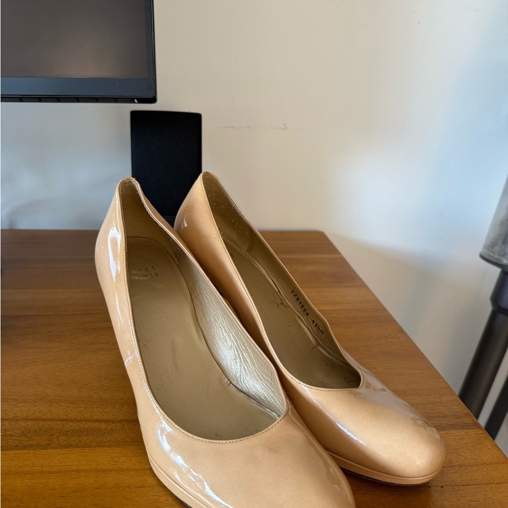Stuart Weitzman Beige Patent Heels